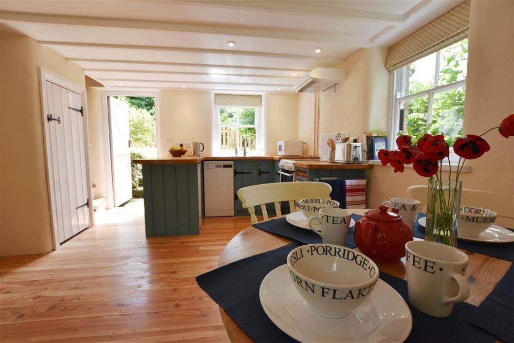 Cwmbrandy Cottage Fishguard Εξωτερικό φωτογραφία
